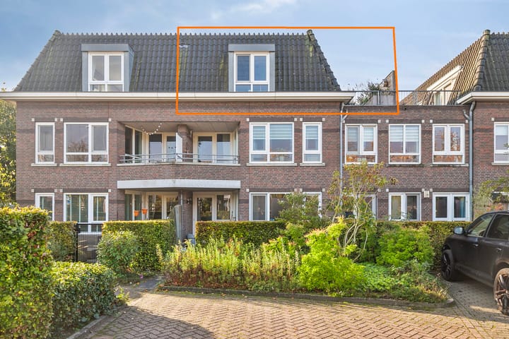 Stationsweg 2-12 in De Klomp foto