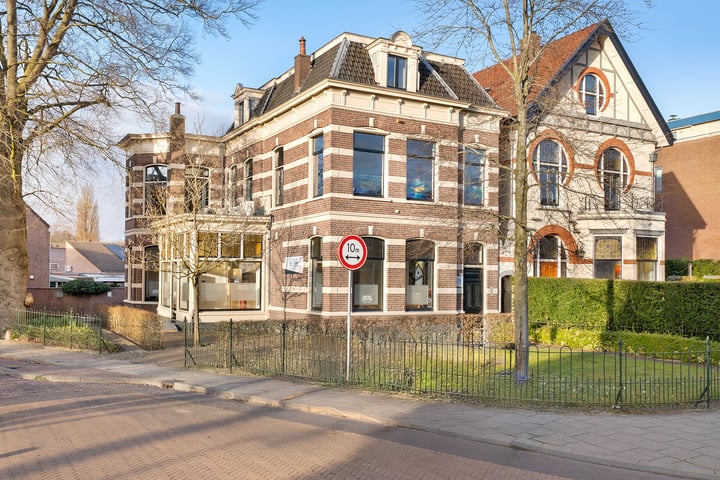 Stationsweg 33 in Meppel foto