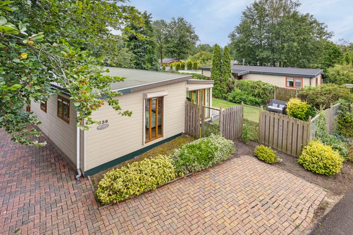 Steenbakkersweg 5-236 in Erm