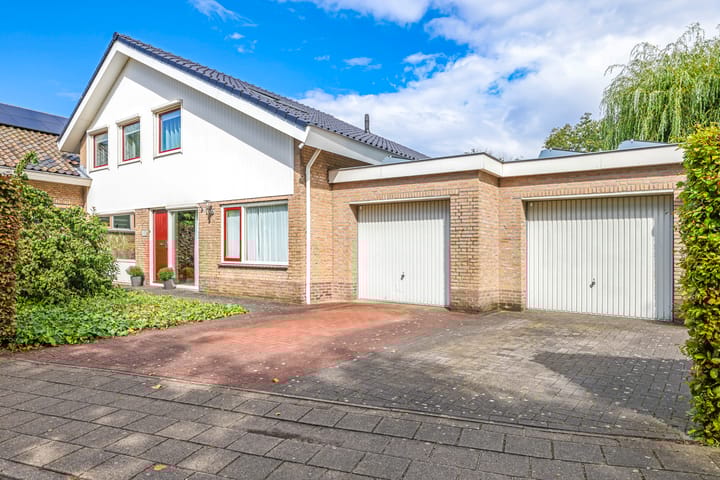 Steenbeekstraat 31 in Zetten foto