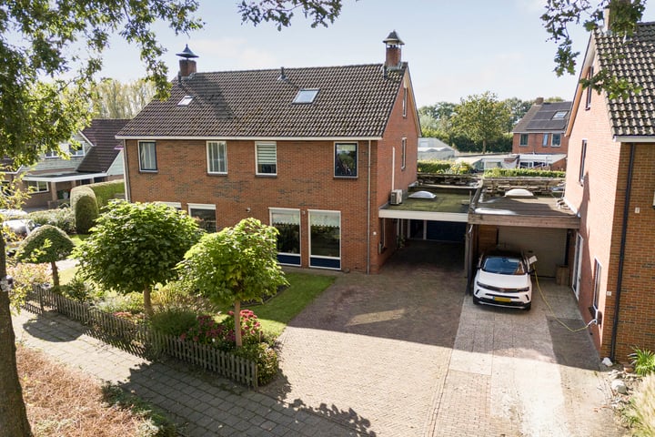 Steenbergerwijk 43 in Dedemsvaart foto