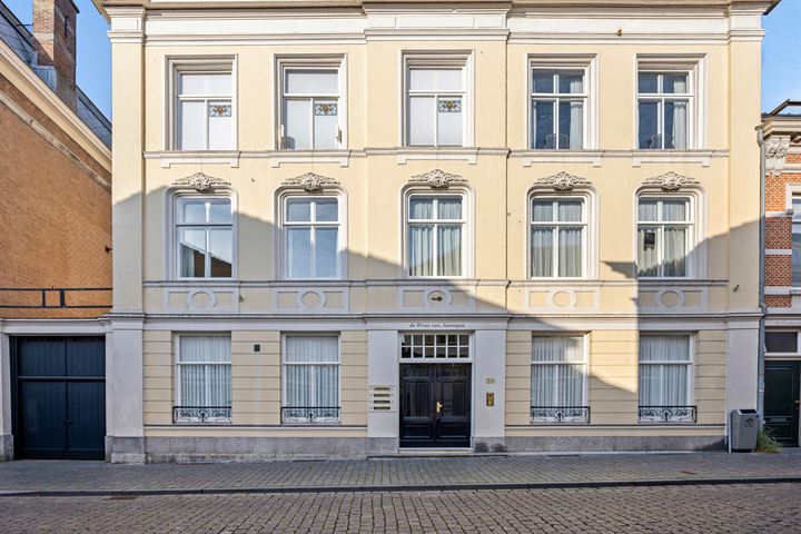 Steenbergsestraat 29a in Bergen op Zoom foto