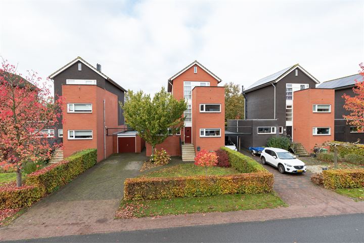Steenhuislaan 9 in Leek foto