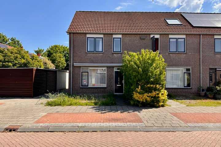 Steenplaat 34 in Zeewolde