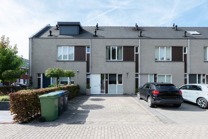Steenuil 12 in Bosschenhoofd