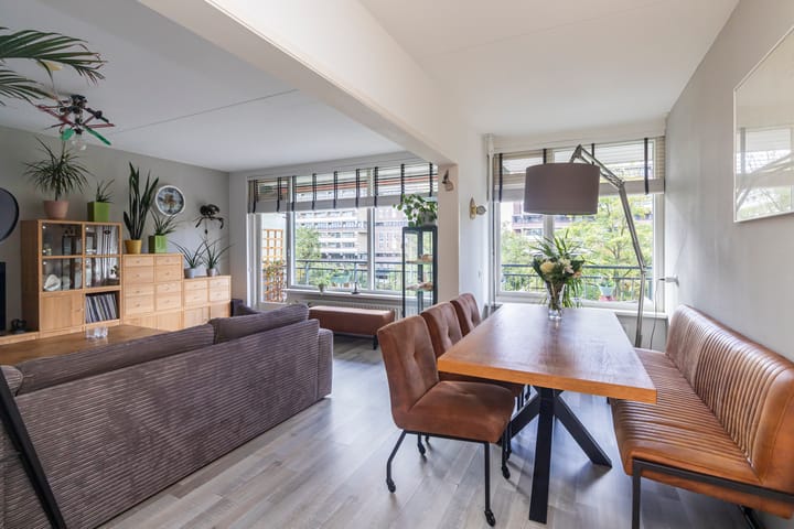 Steenvoordelaan 242 in Rijswijk foto