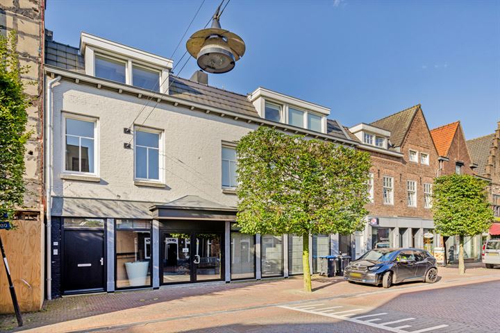Steenweg 23A in Helmond foto