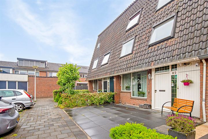 Stellingmolen 82 in Papendrecht foto