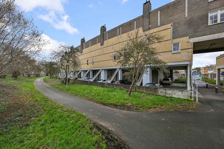 Sterkenburg 81 in Alphen aan den Rijn foto