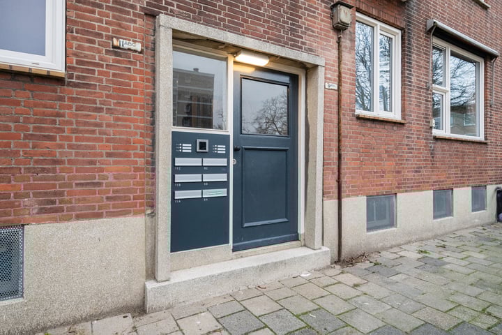 Sternstraat 9A in Rotterdam foto