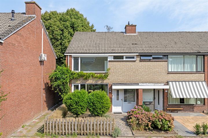 Sterrebos 277 in Breda foto