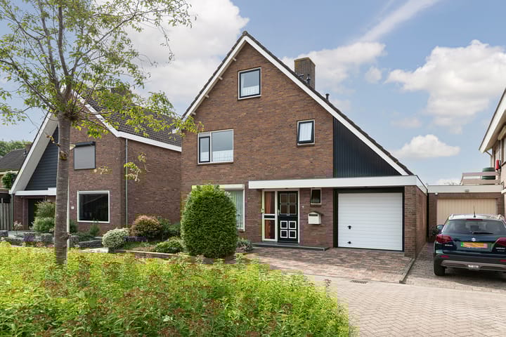 Sterremuurplaats 4 in Bleskensgraaf ca foto