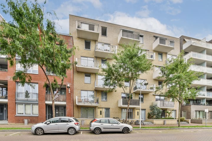 Sterreschans 143 in Oegstgeest foto