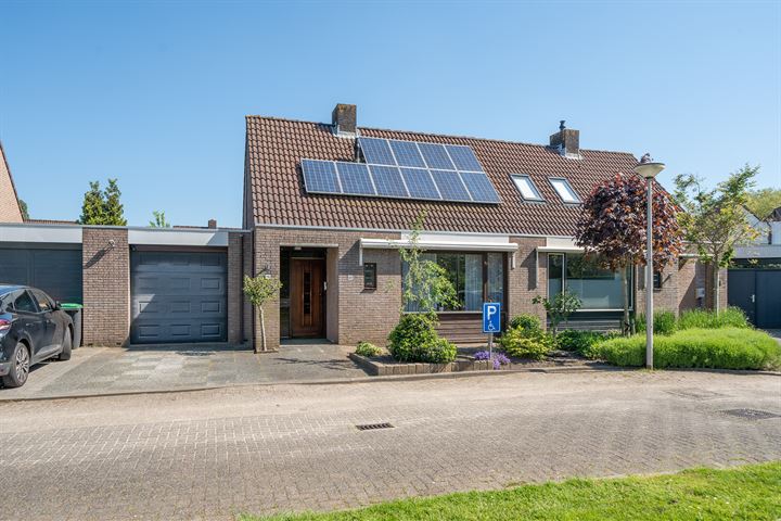 Steur 98 in Ridderkerk foto