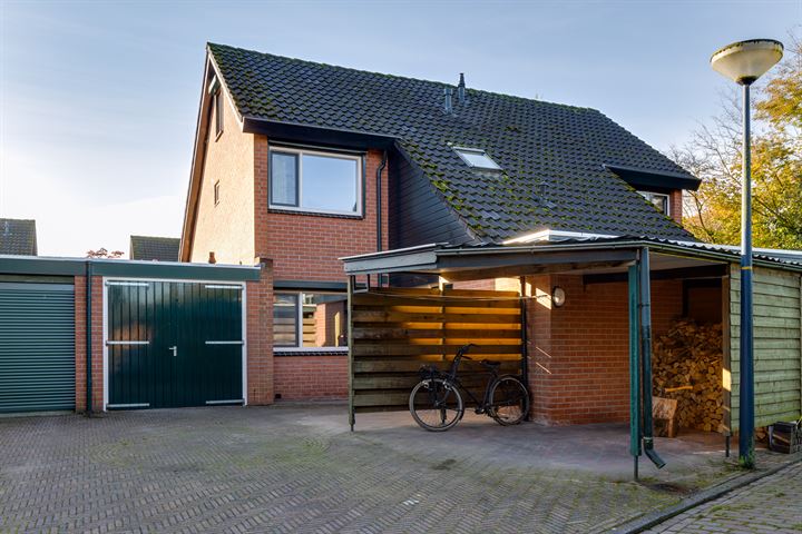 Steuterweg 17 in Westendorp foto