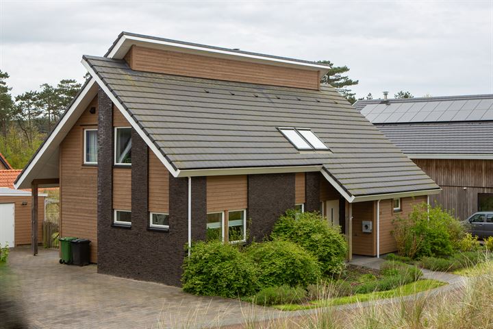 Steven Wiegmanlaan 25 in West-Terschelling foto
