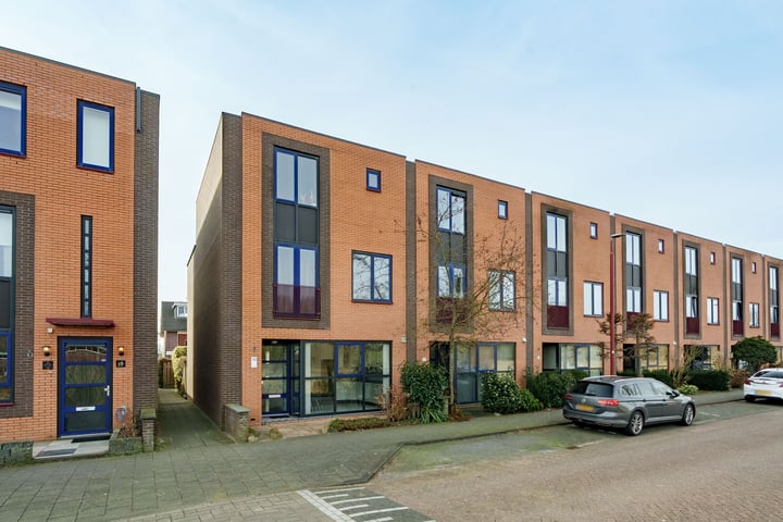Stijn Streuvelshove 19 in Nieuwegein foto