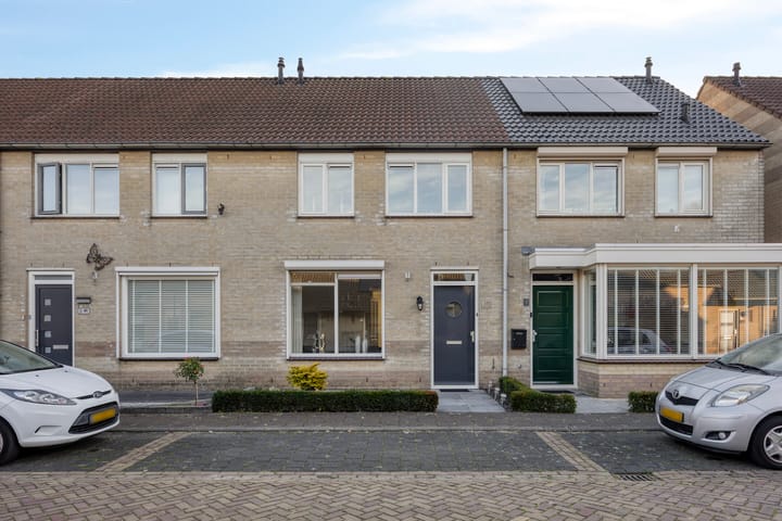 Stockhekken 10 in Heesch foto