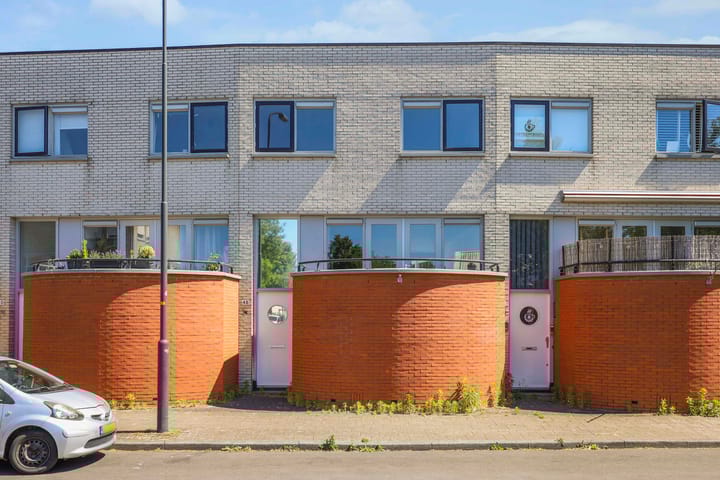 Stoomwezenstraat 48 in Apeldoorn foto