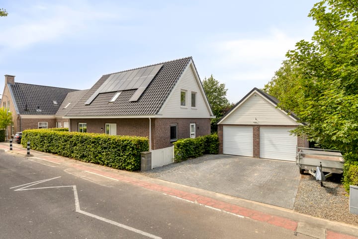 Foto van woning Stougjesdijk 243A, Oud-Beijerland