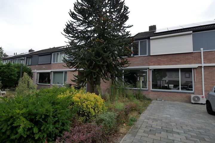 Straakvense Bosdijk 12 in Helmond foto