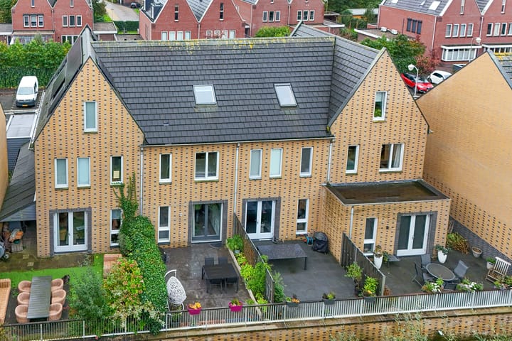 Straat van Corsica 215 in Amersfoort foto