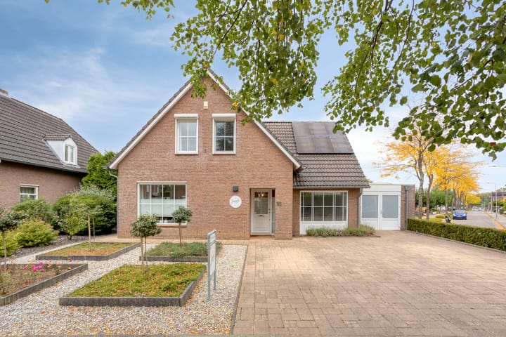 Straatsburglaan 10 in Sittard