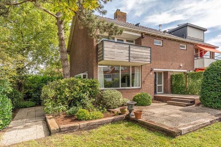 Strandvlietlaan 13 in Ouderkerk aan de Amstel foto