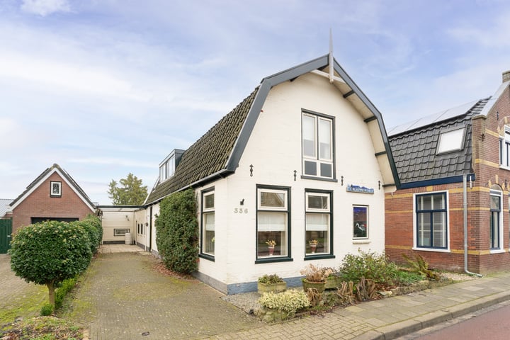 Streekweg 336 in Hoogkarspel foto
