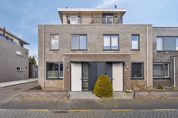Strohuls 75 in Asten foto