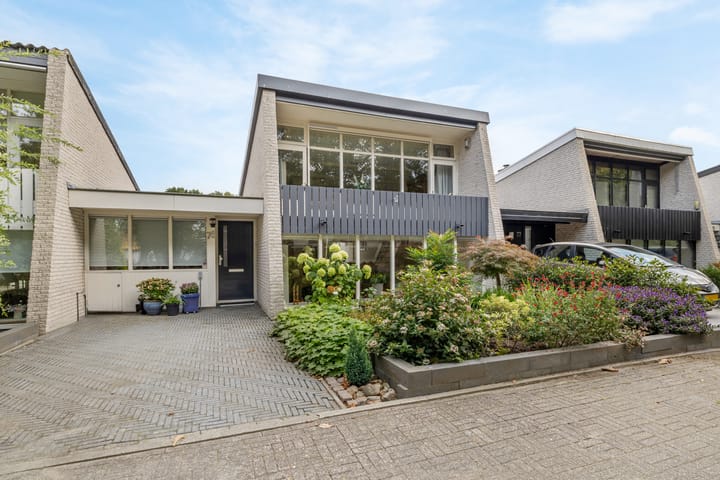 Stuurboord 75 in Huizen