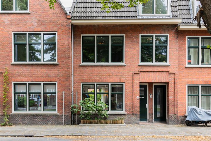 Sumatralaan 15 in Groningen foto