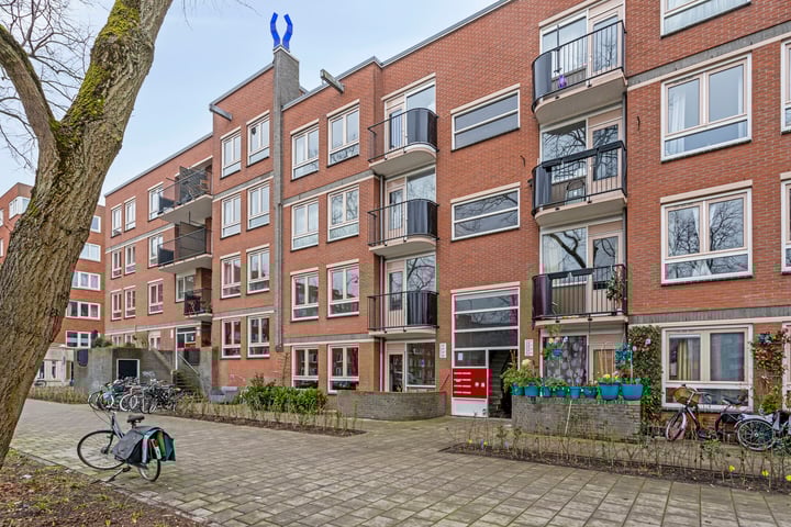 Sumatraplantsoen 34B in Amsterdam foto