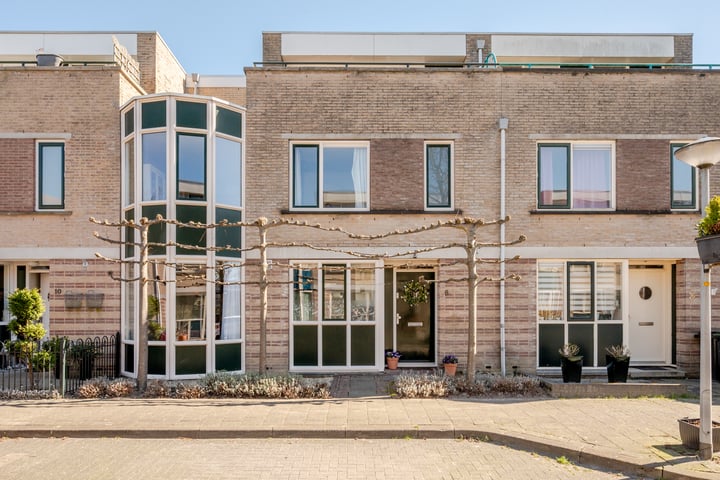 Supremesstraat 8 in Almere foto