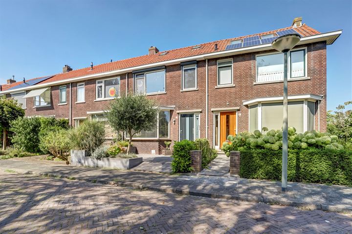 Surinamesingel 20 in Vlaardingen foto