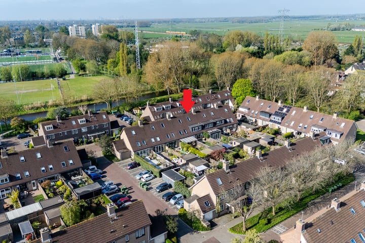 Suze Groenewegerf 26 in Voorschoten