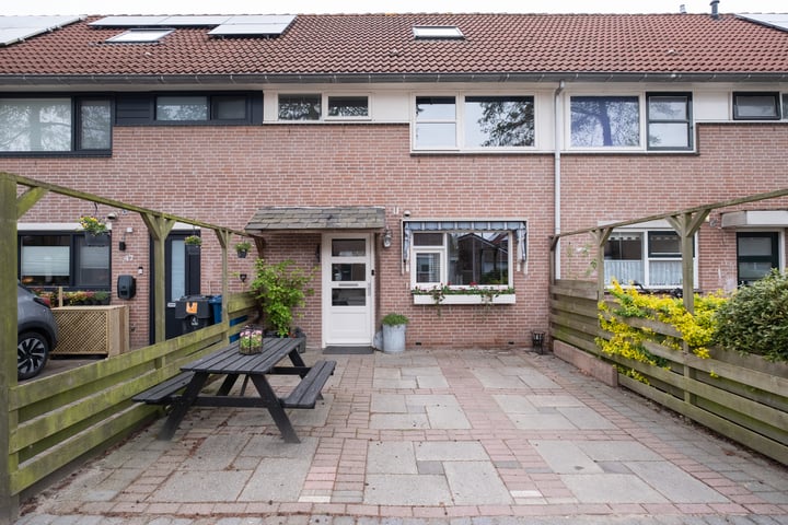 Suze Groenewegstraat 49 in Alkmaar