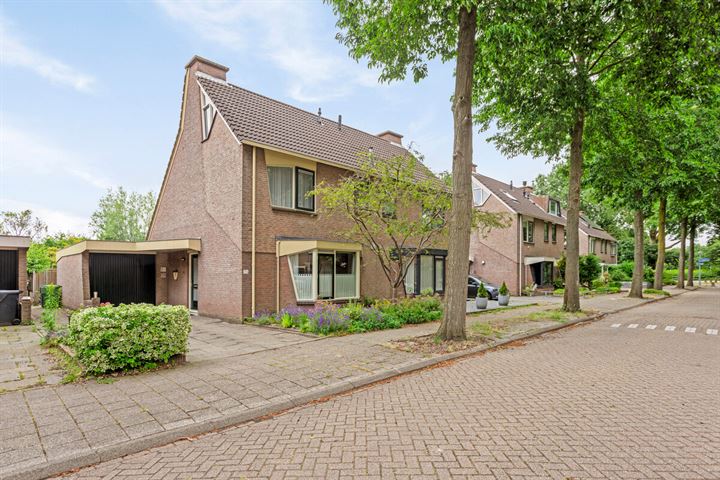 Suze Groenewegstraat 75 in Alkmaar foto