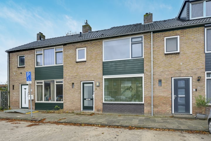 Sweder van Vianenplein 10 in Vianen foto