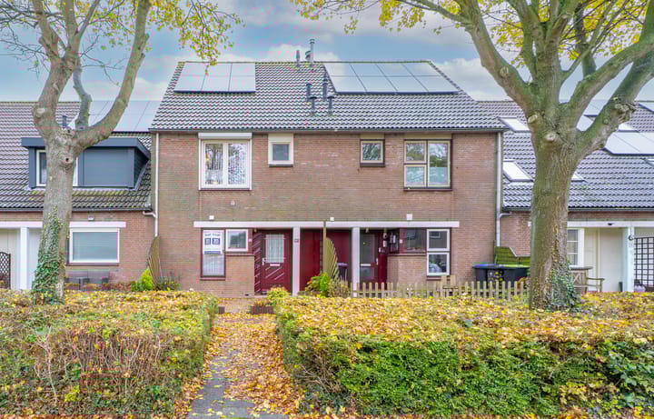 Symfonielaan 10 in Spijkenisse foto