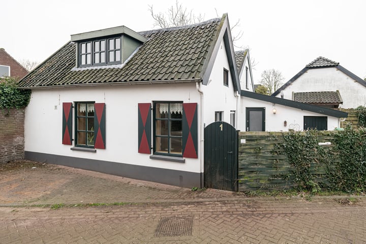 't Griendje 1 in Deil foto