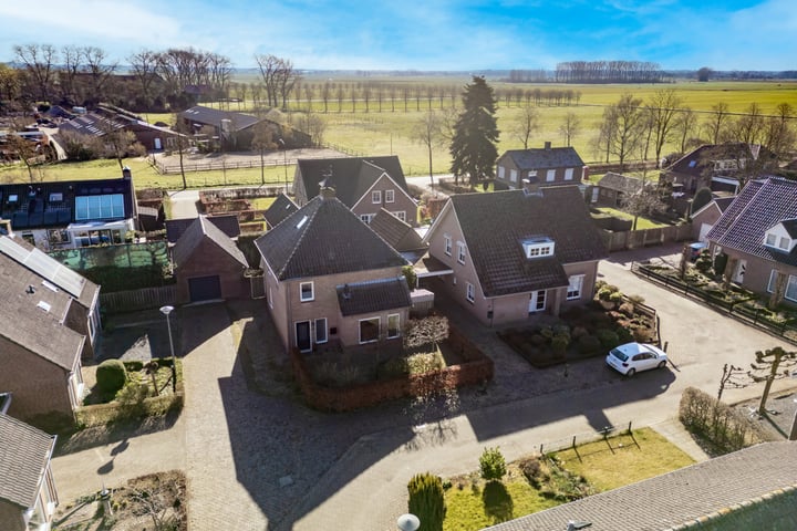 't Heufke 6 in Haren foto