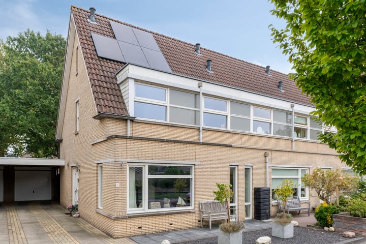 Foto van woning 't Heuivak 8, Nijeveen