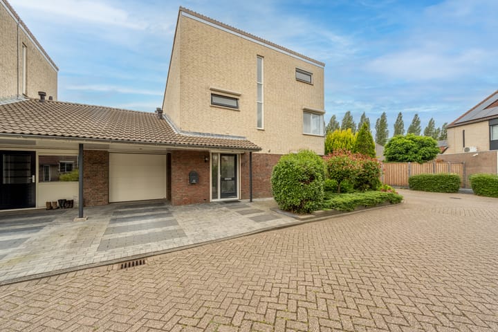 Foto van woning 't Hoogt 32, Strijen