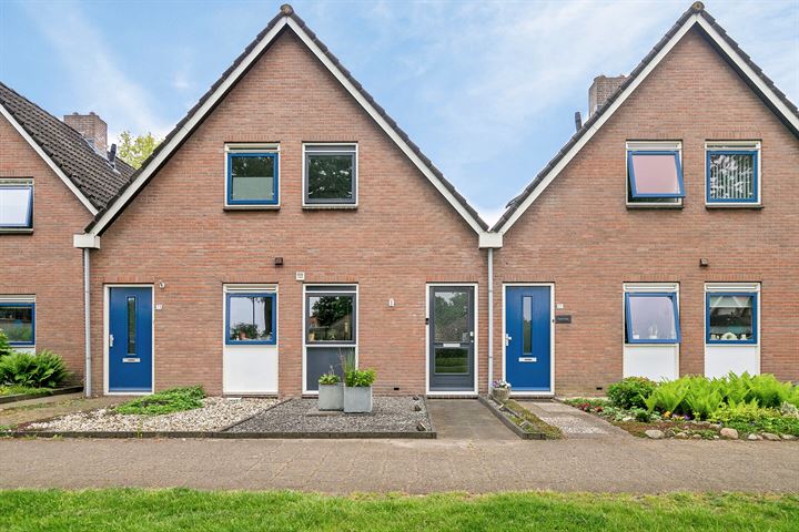 't Veld 75 in Wezep foto