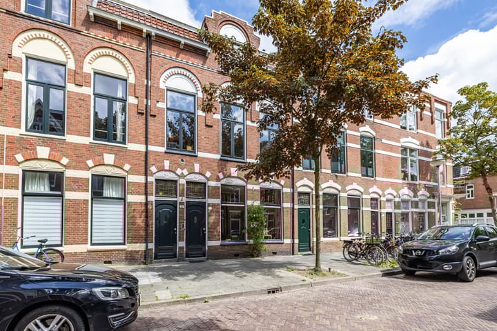 Taco Mesdagstraat 21 in Groningen foto