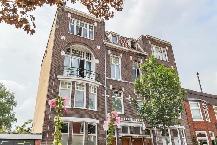 Taco Mesdagstraat 44a in Groningen foto