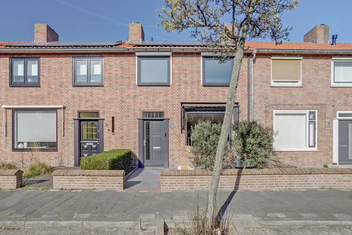 Taets van Amerongenstraat 25 in Monster foto