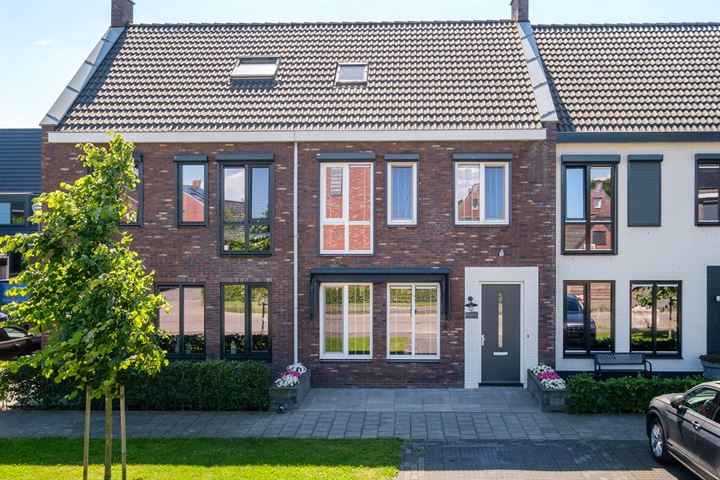 Tagweg 10 in Genemuiden foto