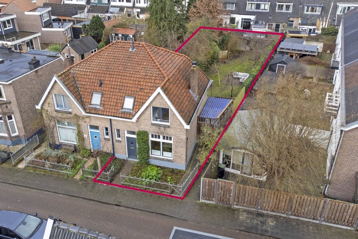 Tamboerslaantje 19 in Deventer foto
